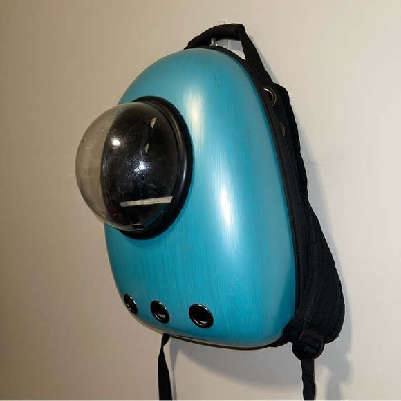 Bubble Airline Approved Pet Carrie Backpack - Picture 3 of 6